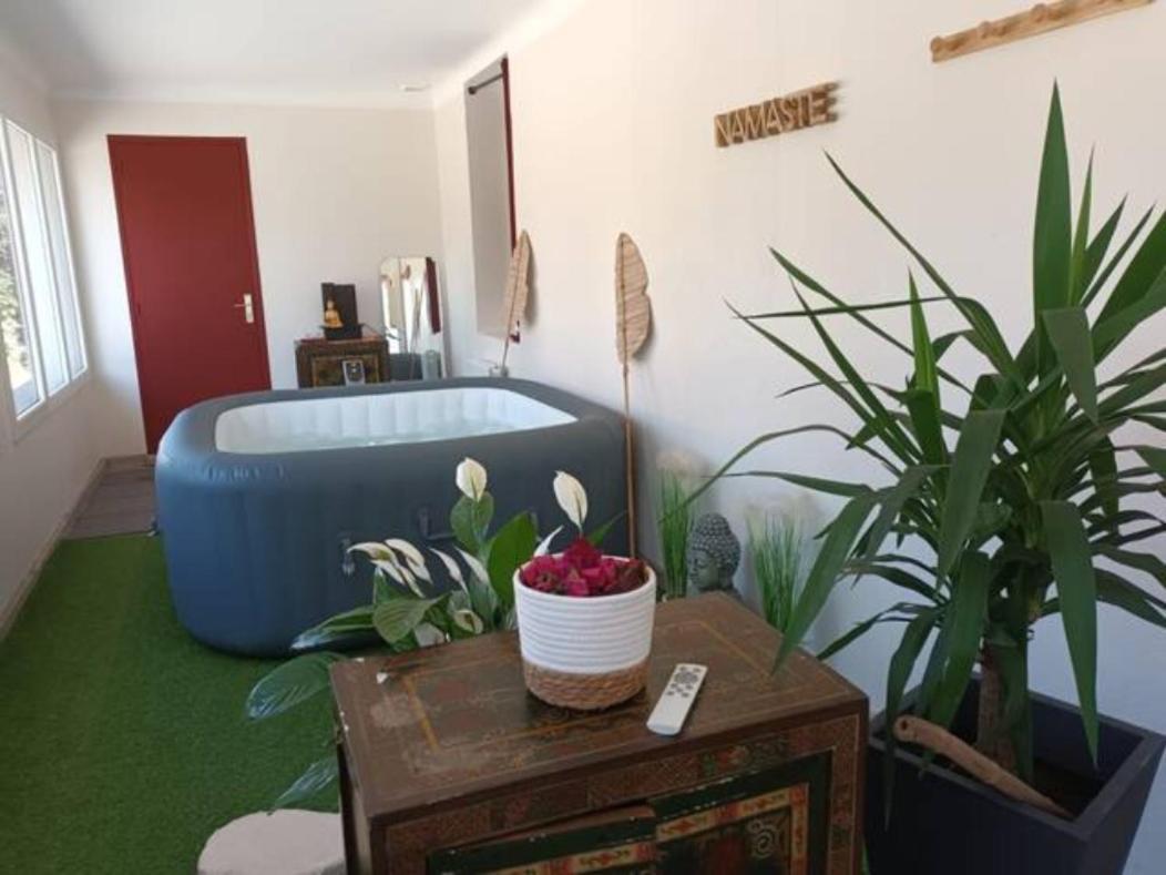 Gite Zen Carnoules  Bagian luar foto